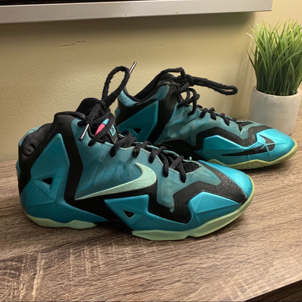 Nike Lebron 11 South Beach
